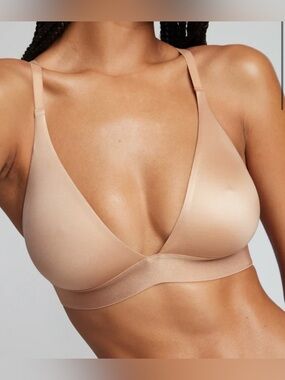 Negative Underwear Glace Triangle Bra Bralette Nude Buff Size 2 or 34C/D
